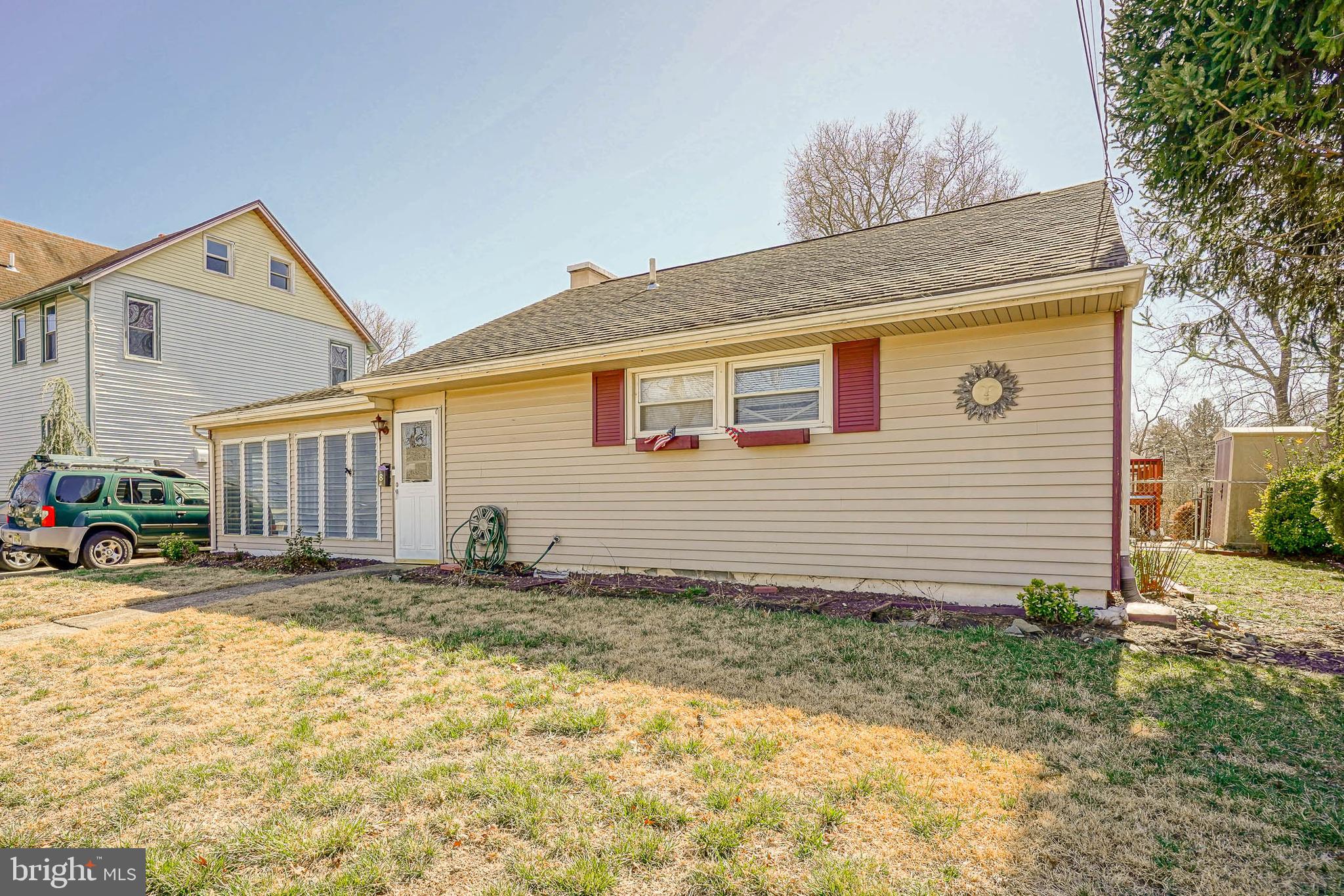 8 Rose Avenue Maple Shade, NJ 08052 - Photo 26 of 26 a backyard of a house