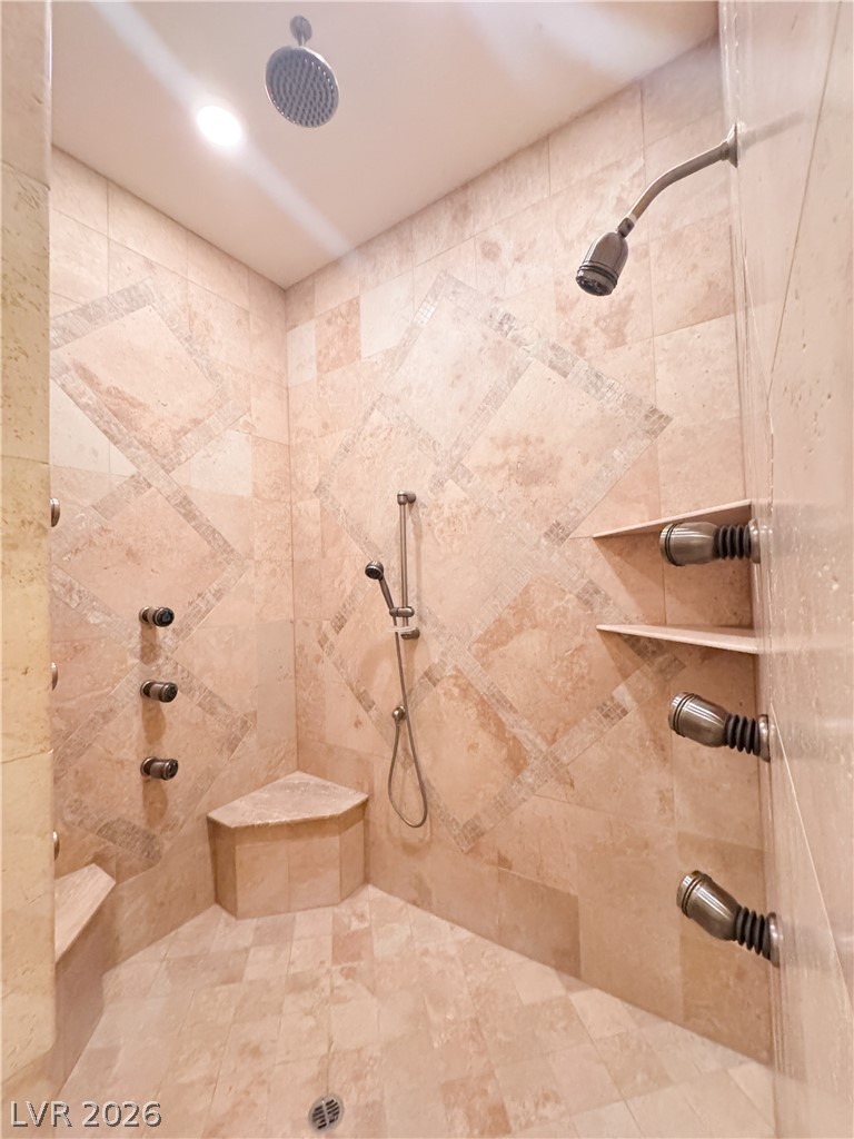 861 Majestic Ridge Court Henderson, NV 89052 - Photo 39 of 68 Bathroom with tiled shower