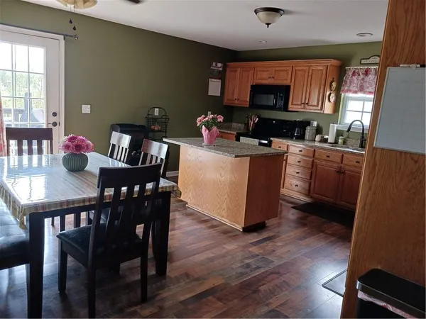 $369,500 | 730 Burlington Road, Warrensburg, MO 64093