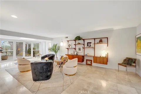 $2,500,000 | 17164 Edgewater Lane, Huntington Beach, CA 92649