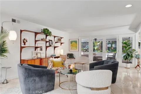 $2,500,000 | 17164 Edgewater Lane, Huntington Beach, CA 92649