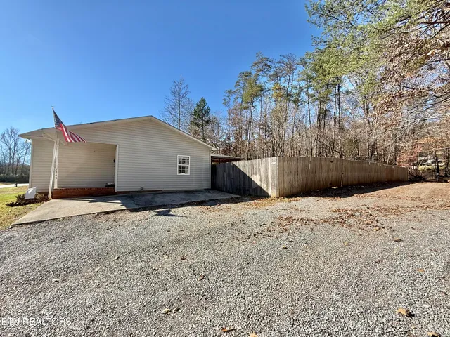 $320,000 | 2843 6 Mile Road, Maryville, TN 37803