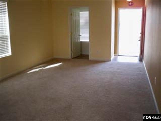 8805 Silverkist Drive Reno, NV 89506 - Photo 3 of 9 Photo 3