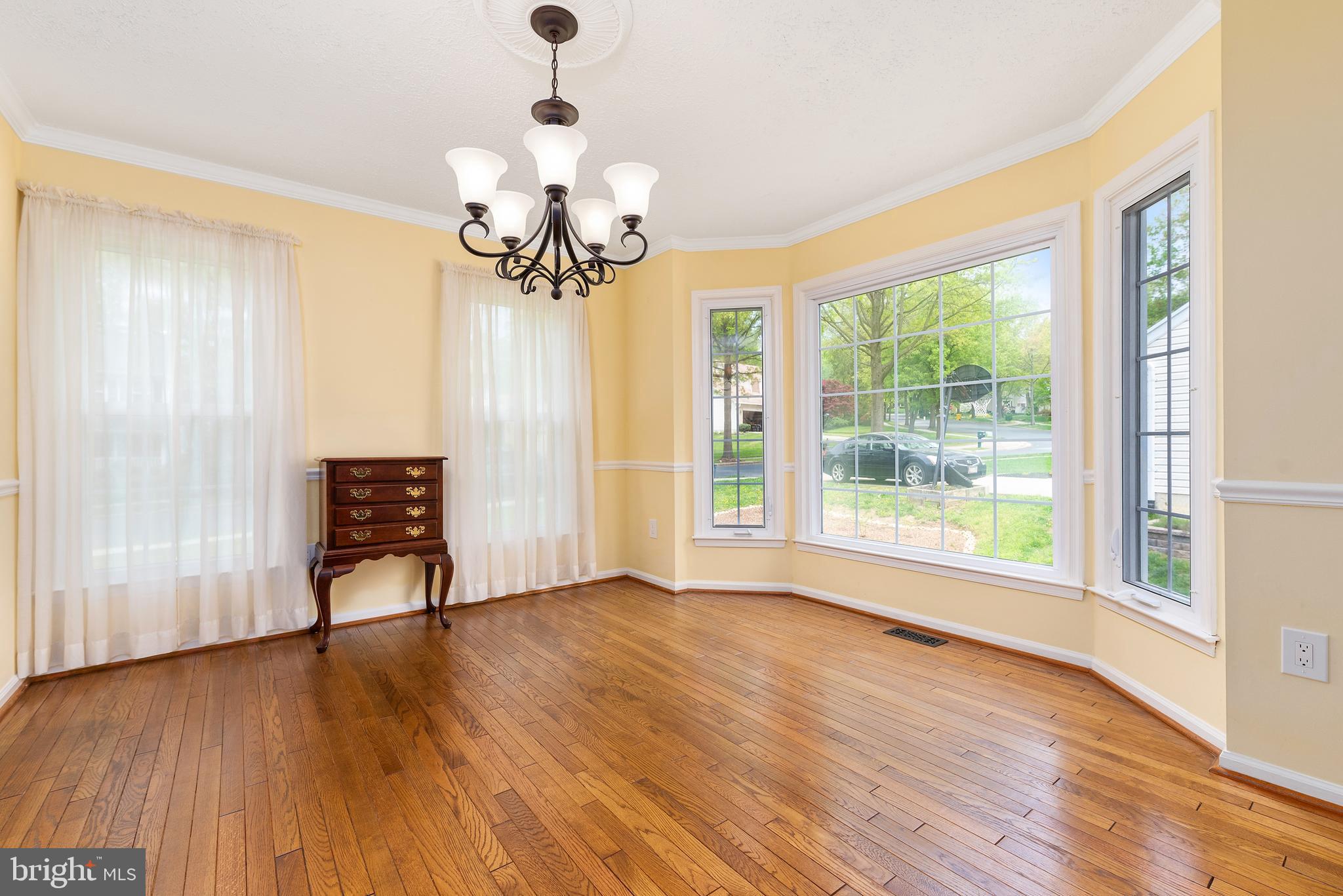 3203 Wordsworth Drive Riva, MD 21140 - Photo 12 of 37 Elegant dining room
