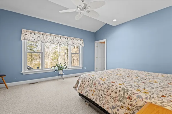 $749,900 | 17 Blackwells Landing, Brooklyn, CT 06234