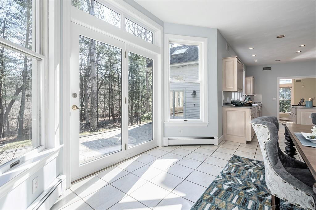 131 York Road Mansfield, MA 02048 - Photo 15 of 42 Gallery Image 15