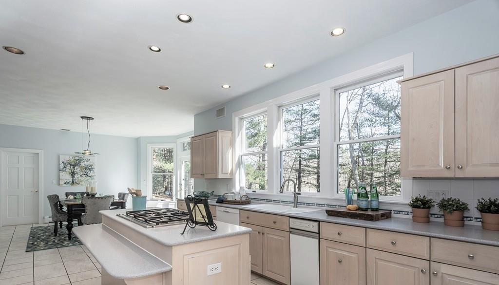 131 York Road Mansfield, MA 02048 - Photo 17 of 42 Gallery Image 17