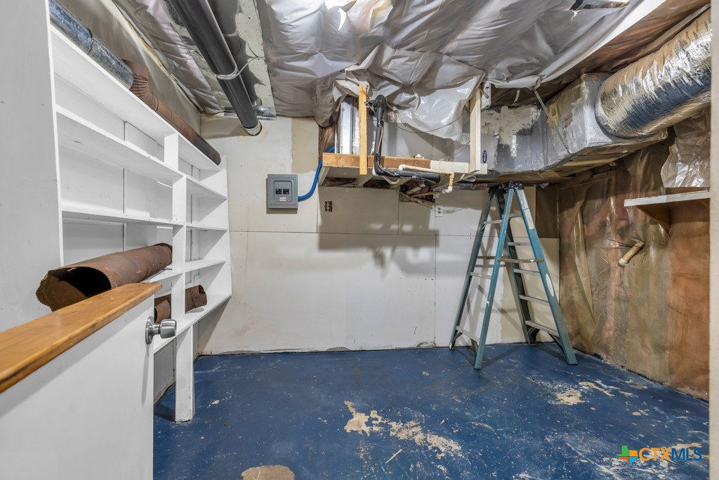 500 Line Camp Loop Spring Branch, TX 78070 - Photo 29 of 48 a view of walk in closet with clothes and shoes