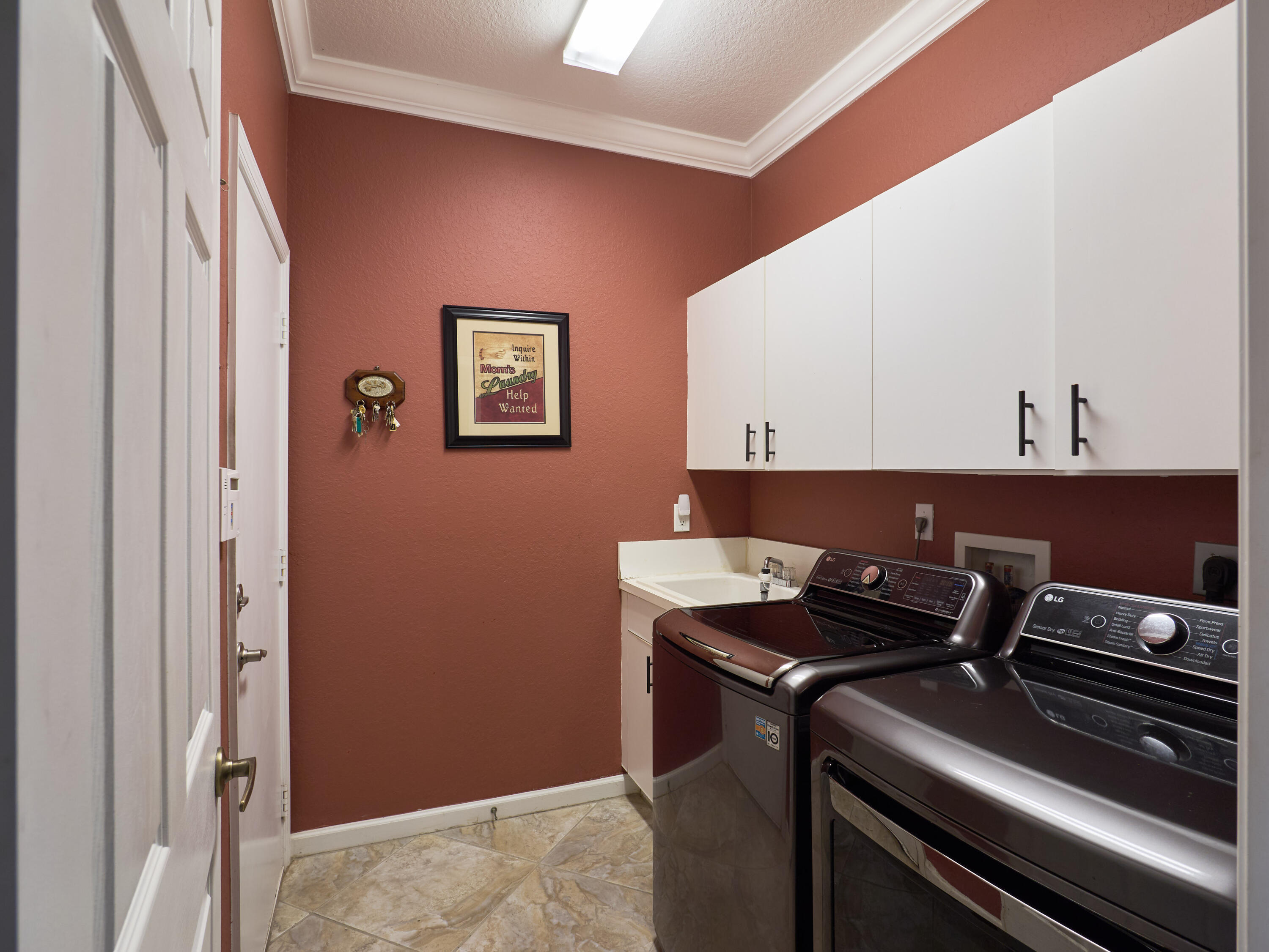 1231 Southeast Kirk Street Stuart, FL 34997 - Photo 19 of 46 P1113978