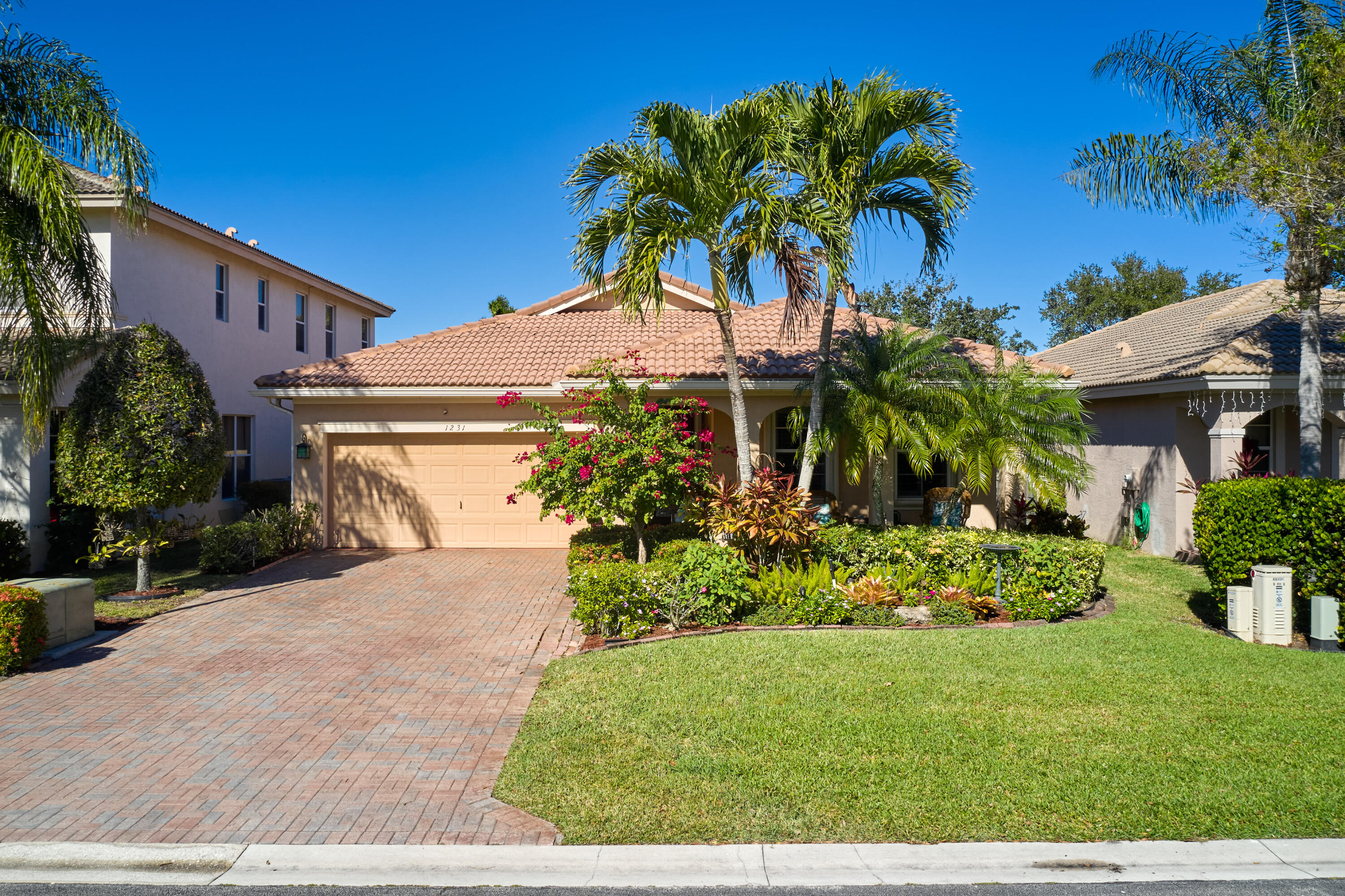 1231 Southeast Kirk Street Stuart, FL 34997 - Photo 4 of 46 DJI_0816