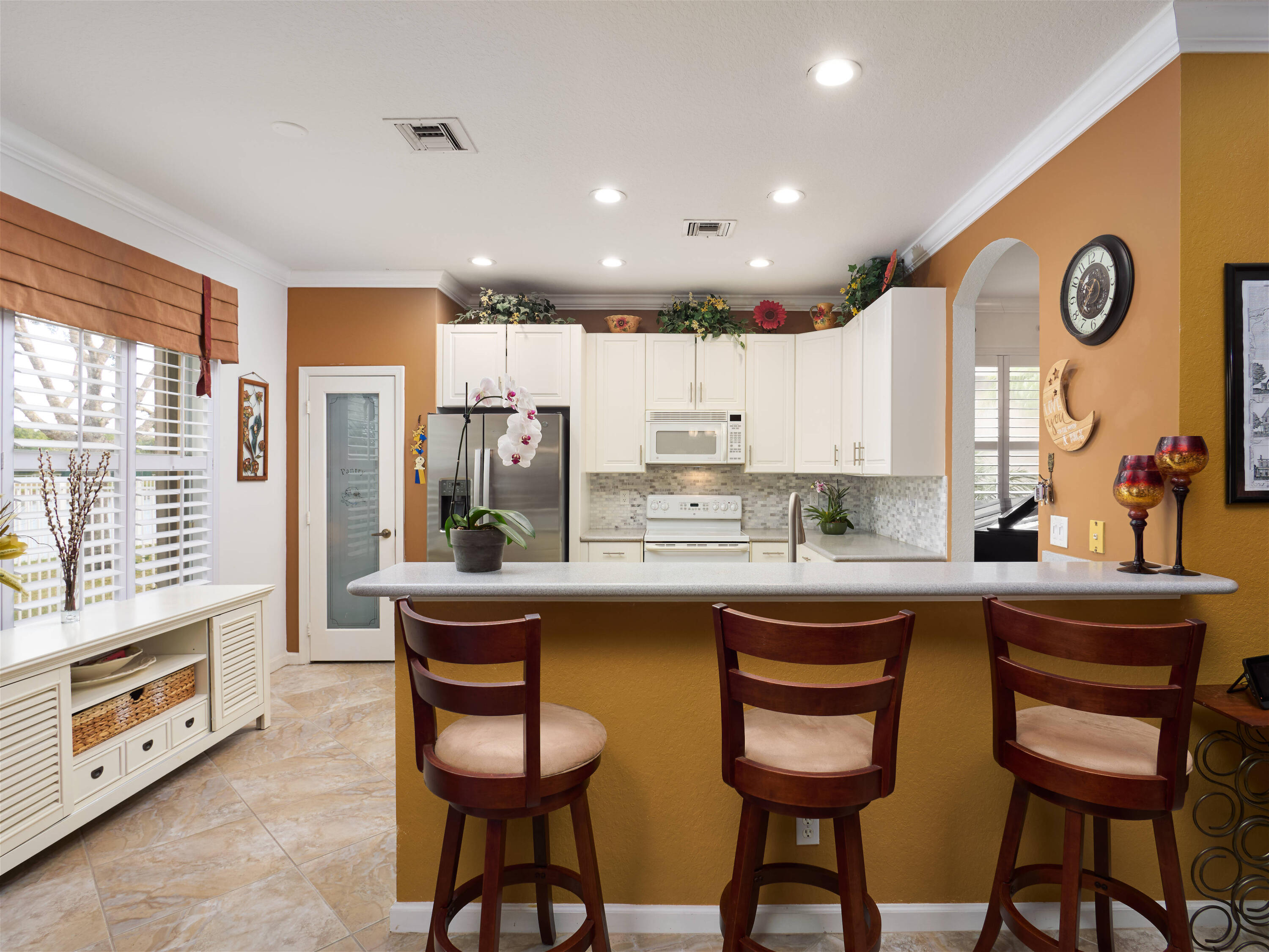1231 Southeast Kirk Street Stuart, FL 34997 - Photo 9 of 46 P1113908
