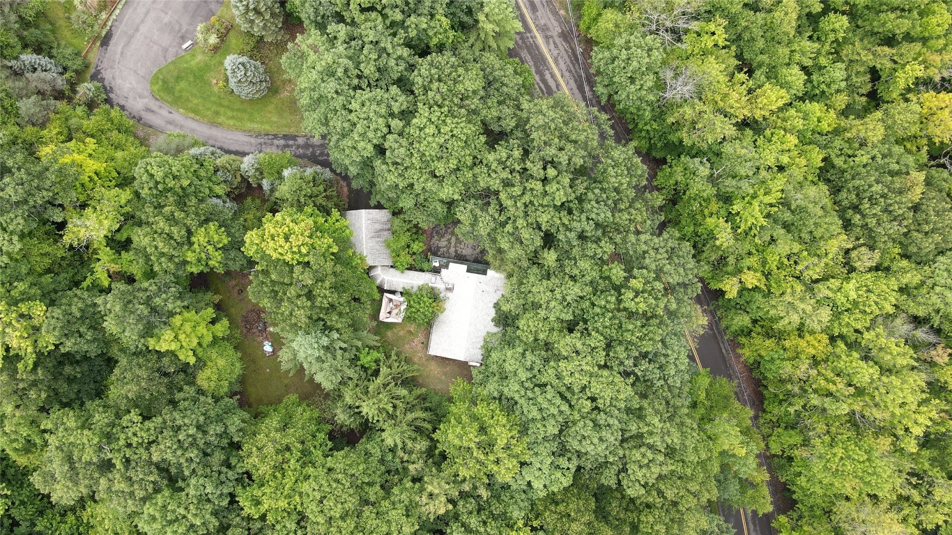 954 Powderhouse Road Binghamton, NY 13903 - Photo 2 of 6 Gallery Image 2