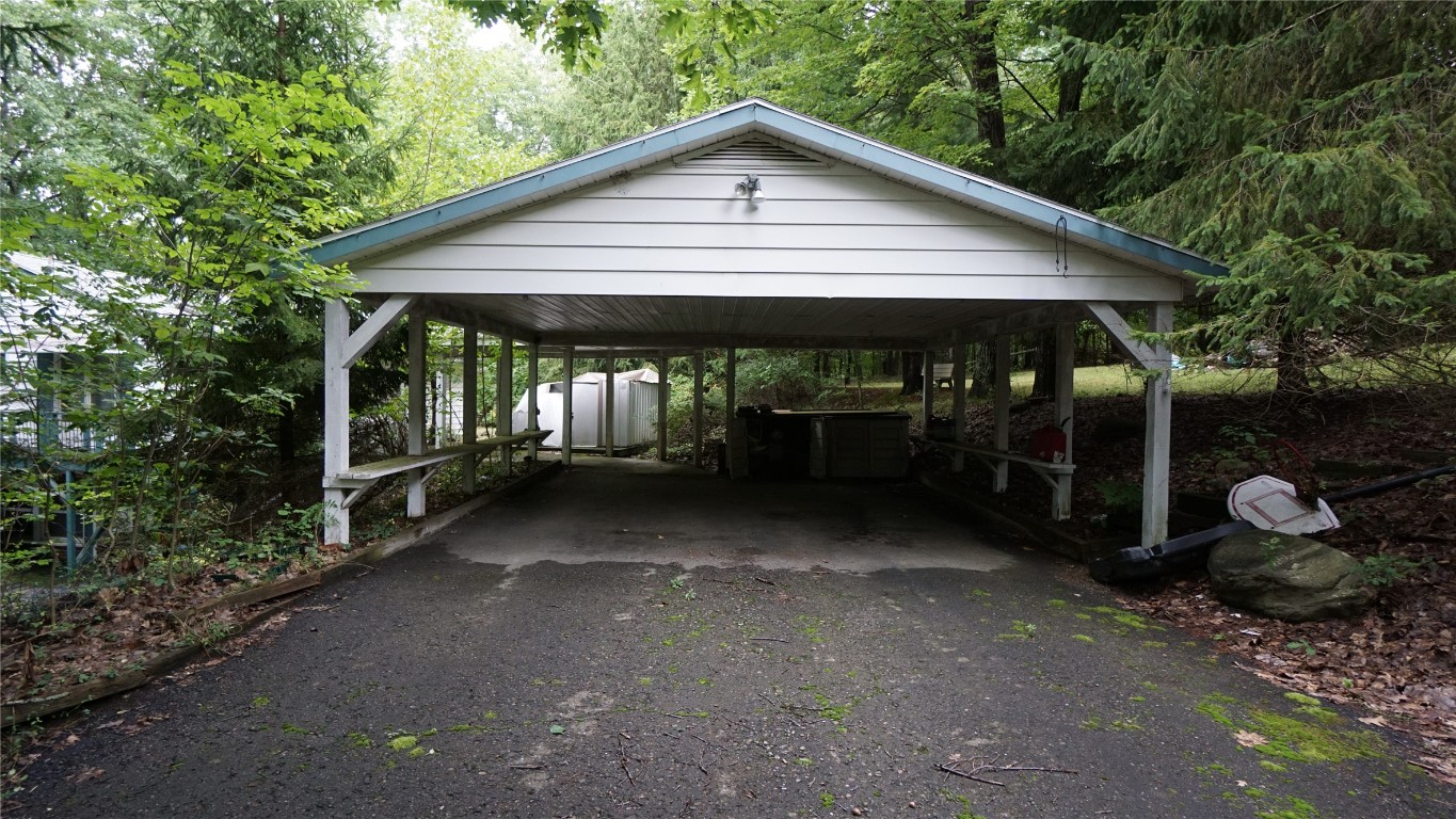 954 Powderhouse Road Binghamton, NY 13903 - Photo 4 of 6 Gallery Image 4