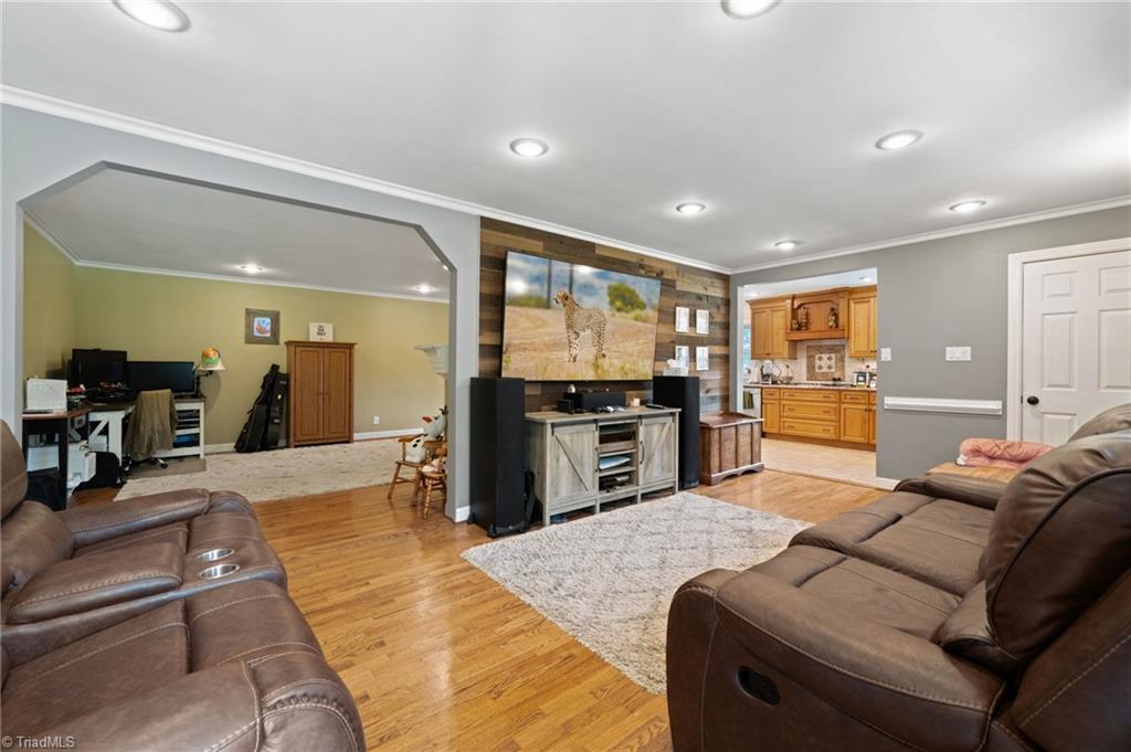 1625 Grooms Road Reidsville, NC 27320 - Photo 16 of 50 Gallery Image 16