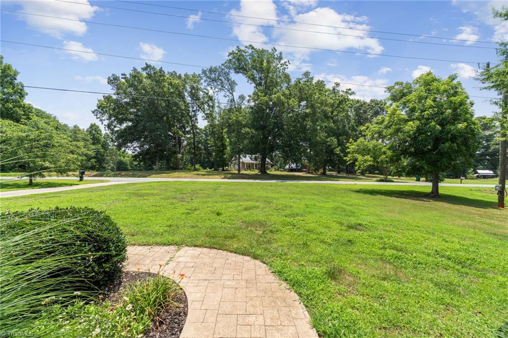 1625 Grooms Road Reidsville, NC 27320 - Photo 45 of 50 Gallery Image 45