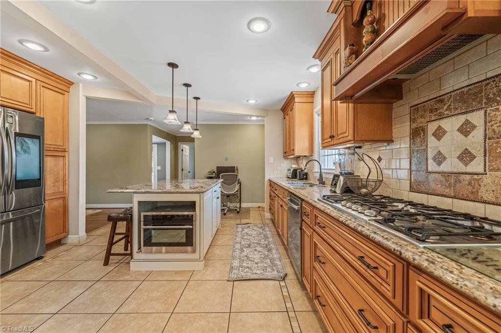 1625 Grooms Road Reidsville, NC 27320 - Photo 10 of 50 Gallery Image 10