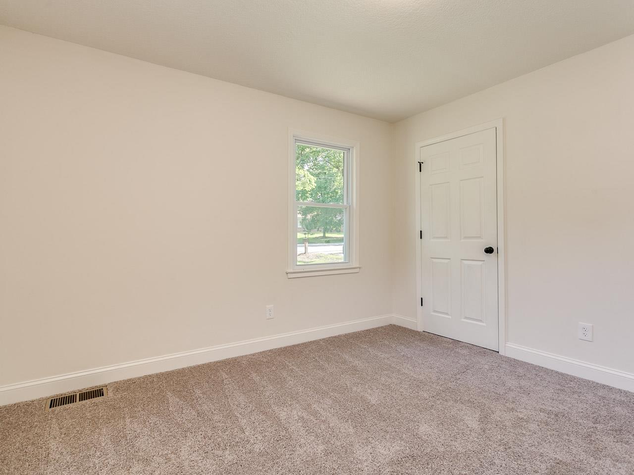 505 Timberlane Road Greer, SC 29651 - Photo 24 of 25 Gallery Image 24