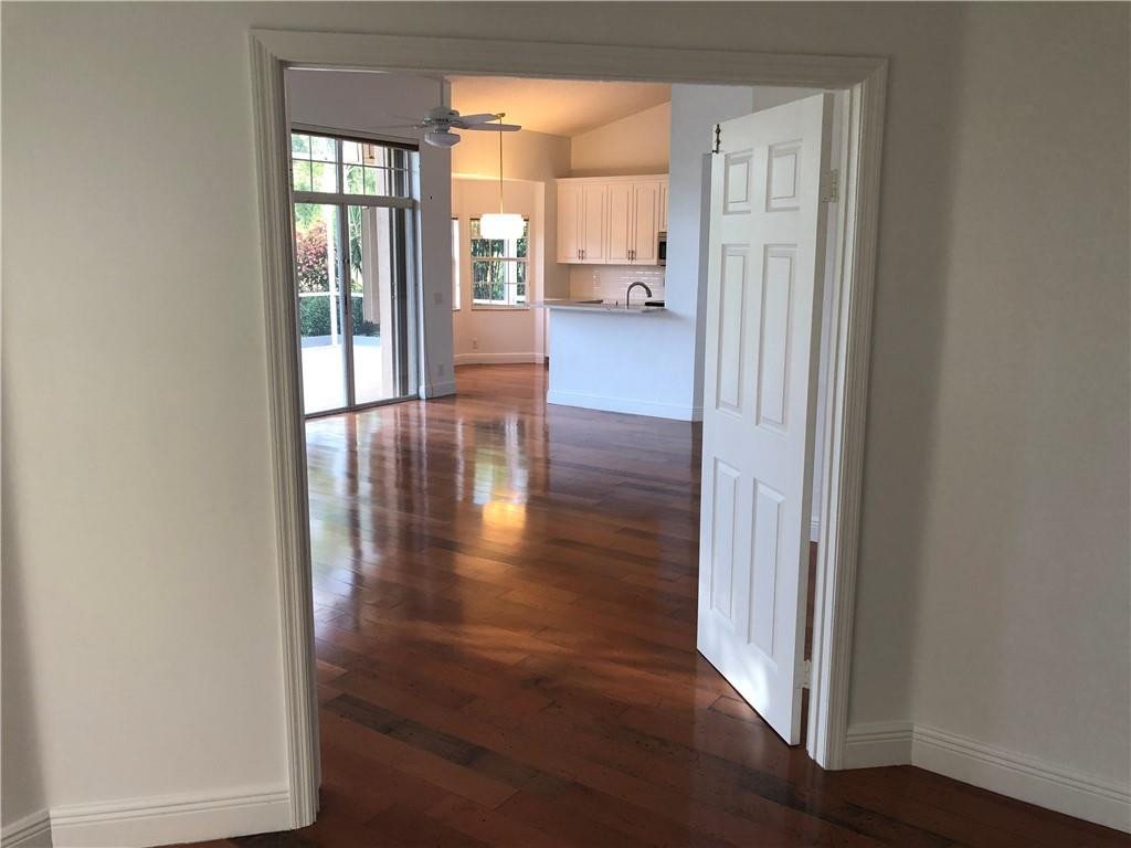 1290 Seabay Road Weston, FL 33326 - Photo 14 of 29 Photo 14