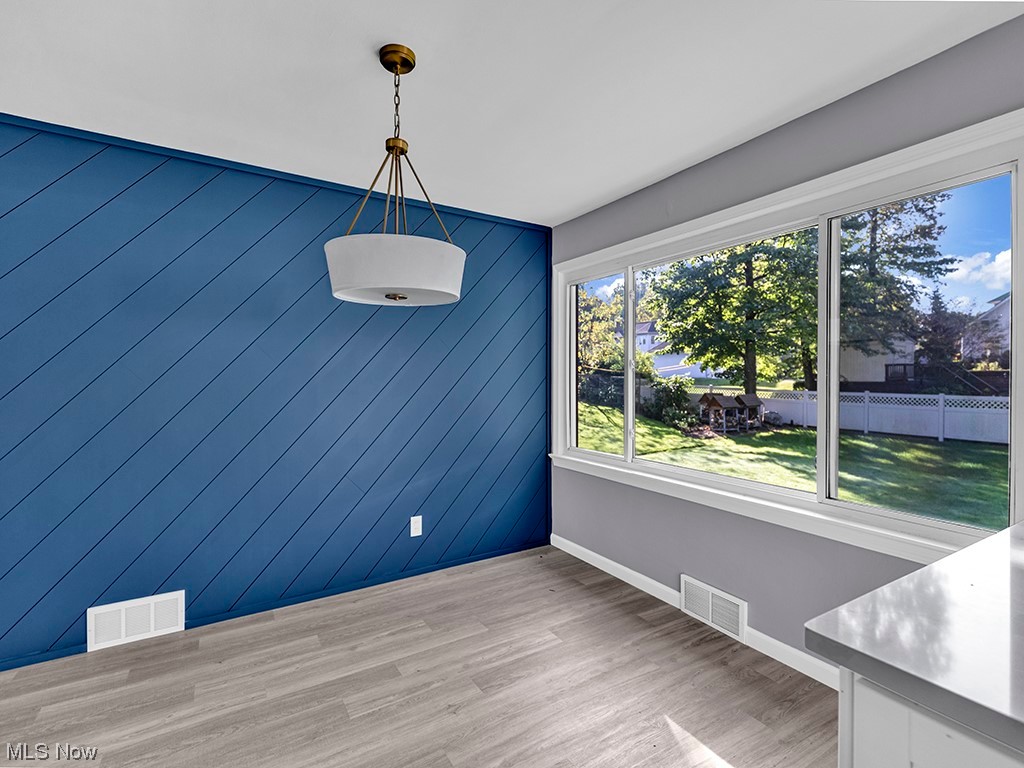 5800 Highland Road Cleveland, OH 44143 - Photo 9 of 25