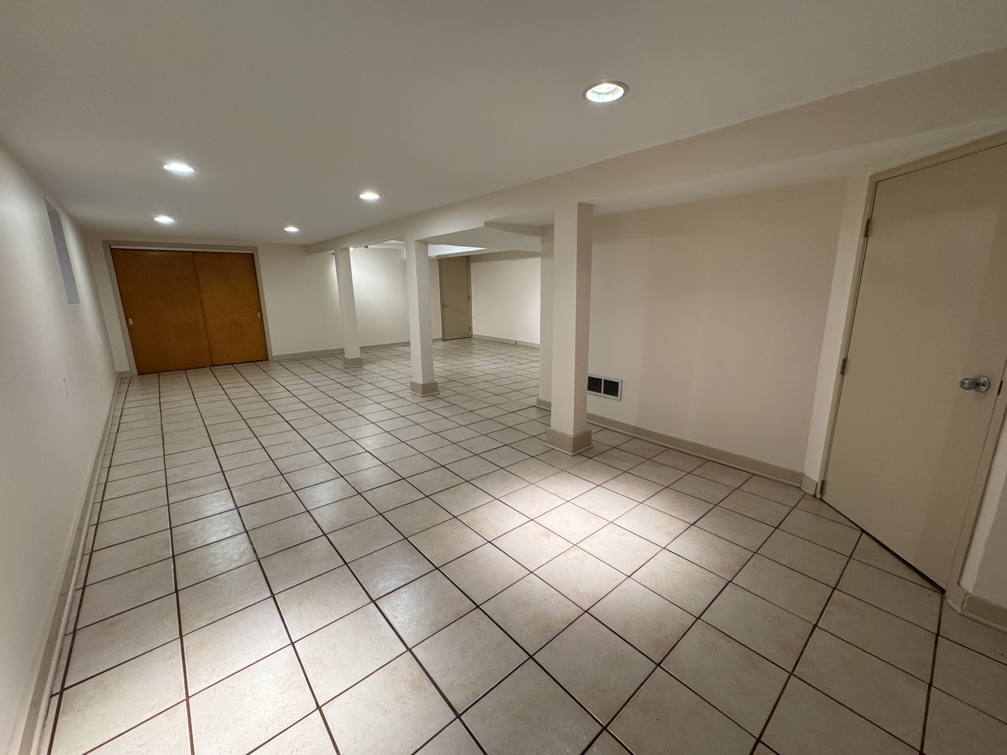 1822 West Greenleaf Avenue, Unit 1 Chicago, IL 60626 - Photo 15 of 18