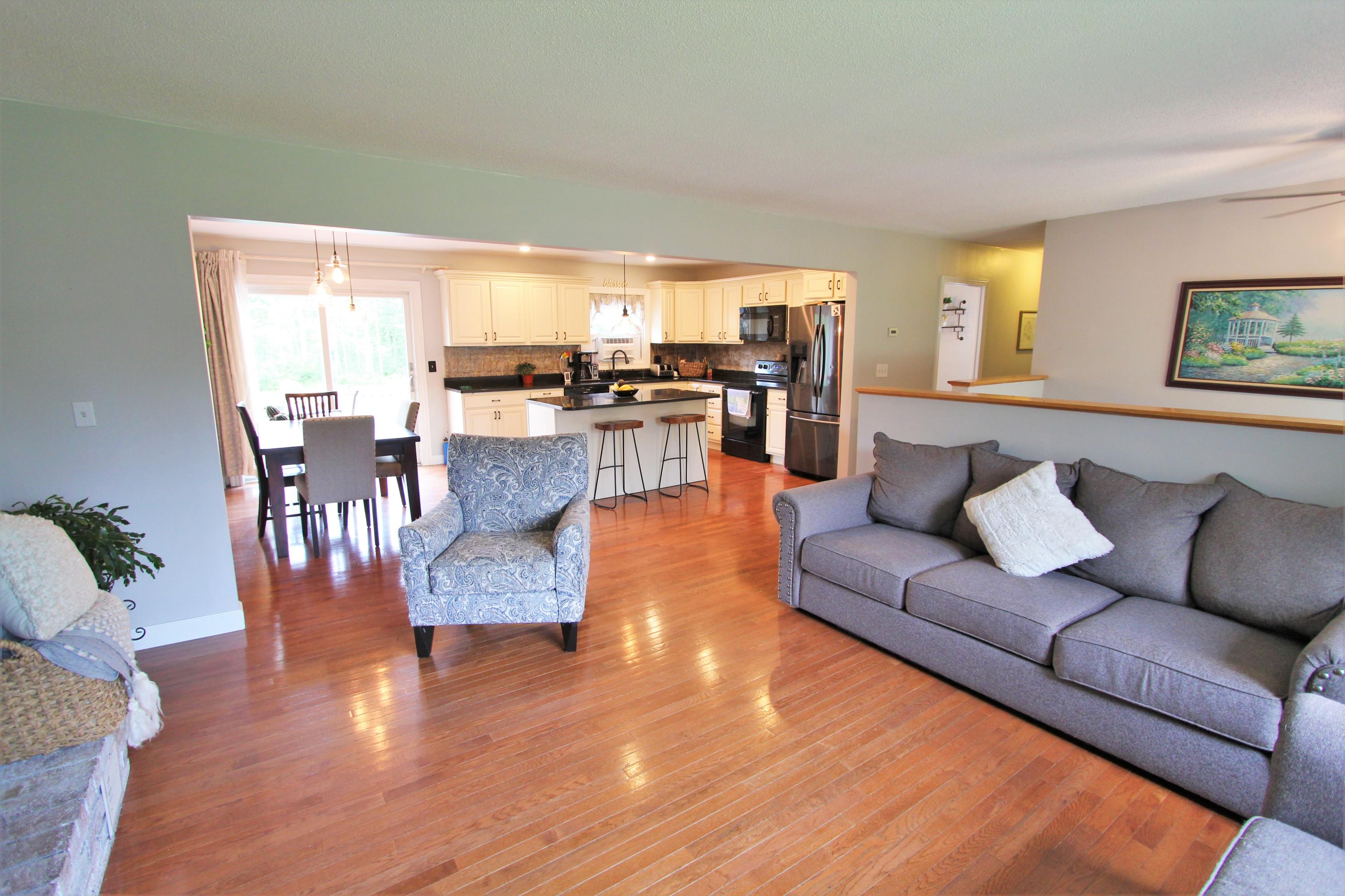 82 Canterbury Road Brewer, ME 04412 - Photo 22 of 56 IMG_2466