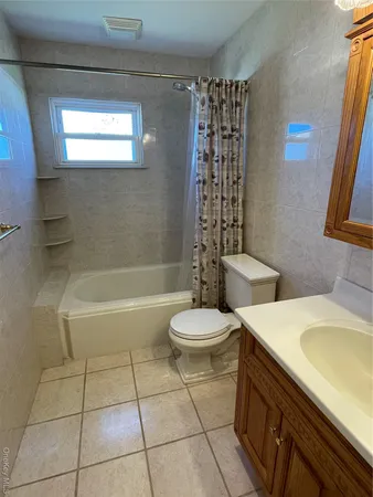 $5,250 | 400 Foch Boulevard, Mineola, NY 11501