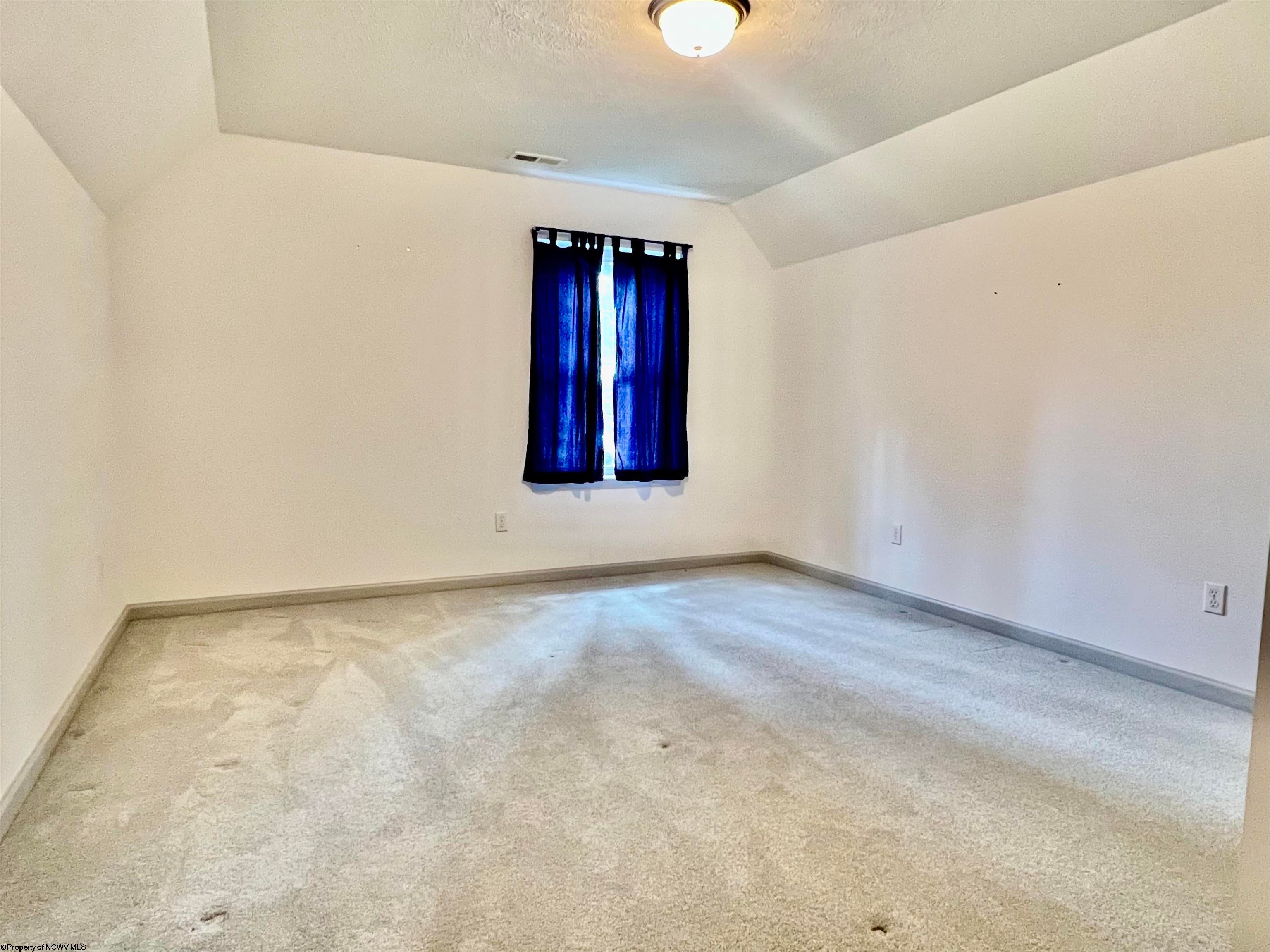 1591 Clifton Road Fairmont, WV 26554 - Photo 25 of 37 Gallery Image 25