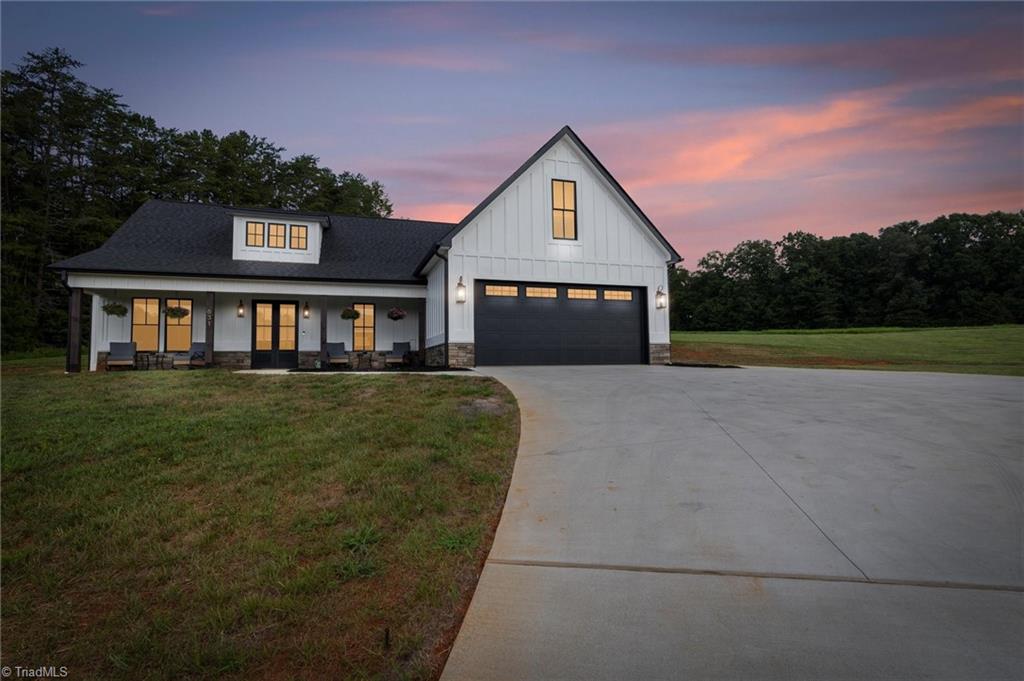 631 Hauser Road Pinnacle, NC 27043 - Photo 1 of 46