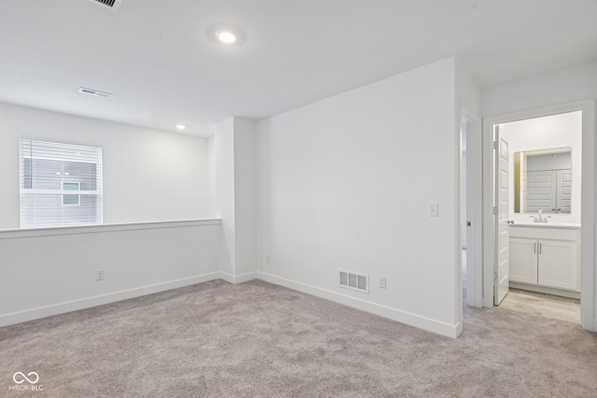 15274 Farrington Road Fishers, IN 46037 - Photo 31 of 45
