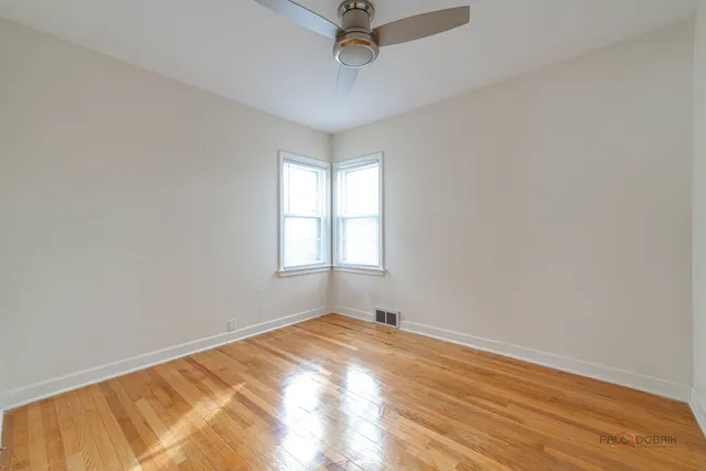 $339,000 | 225 Walker Place, Mundelein, IL 60060