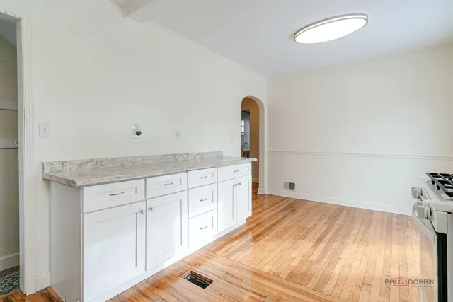 $339,000 | 225 Walker Place, Mundelein, IL 60060