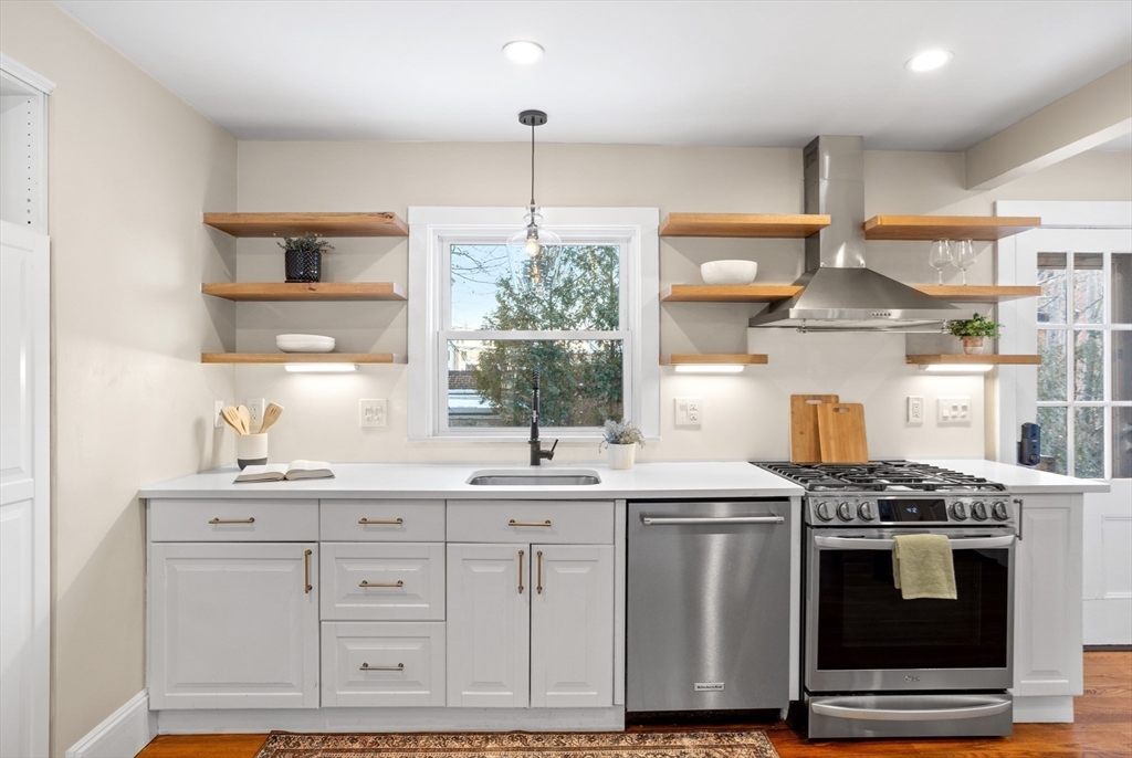 4 Palfrey Road Belmont, MA 02478 - Photo 8 of 34