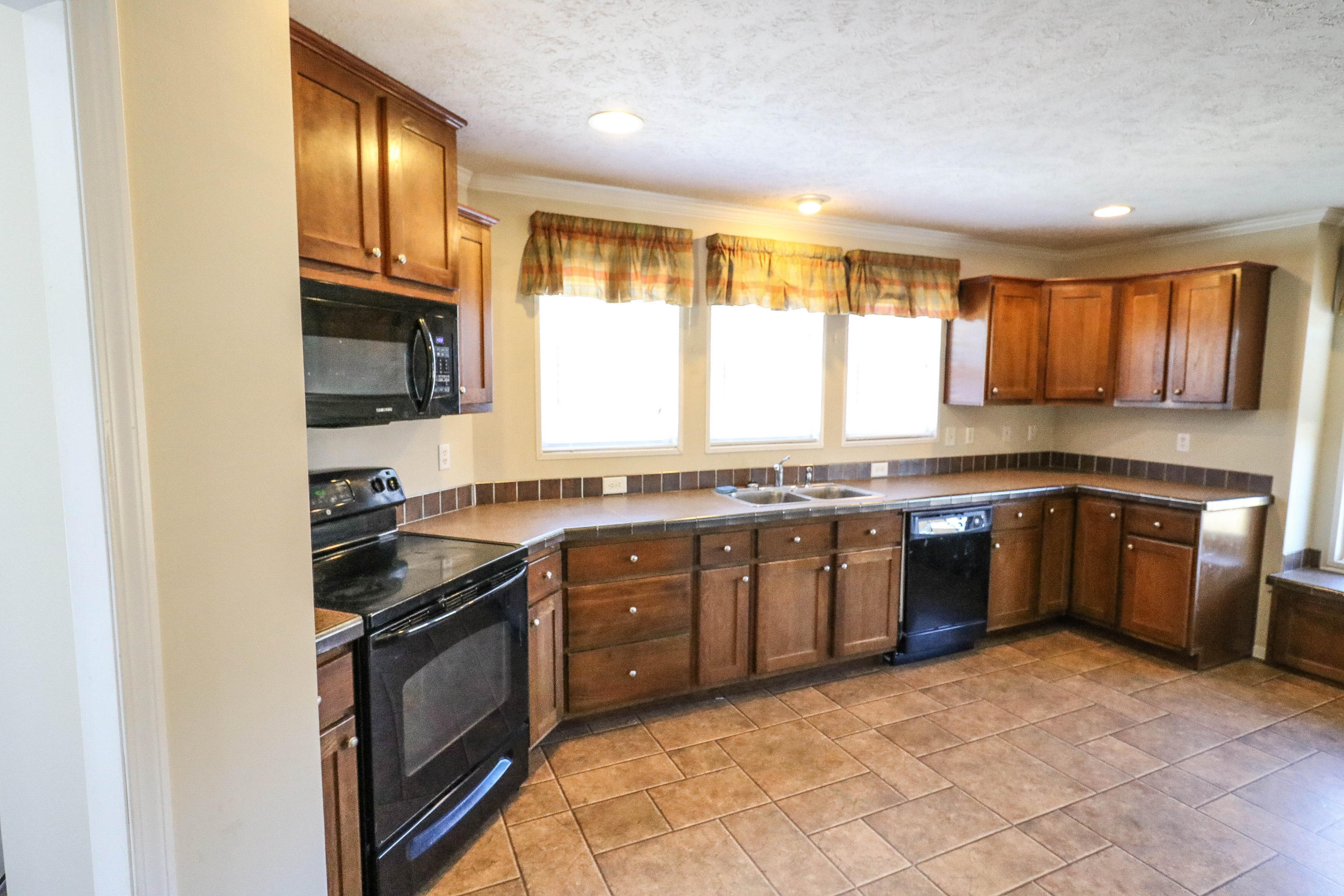 3211 Beech Grove Road Science Hill, KY 42553 - Photo 20 of 47 IMG_2242