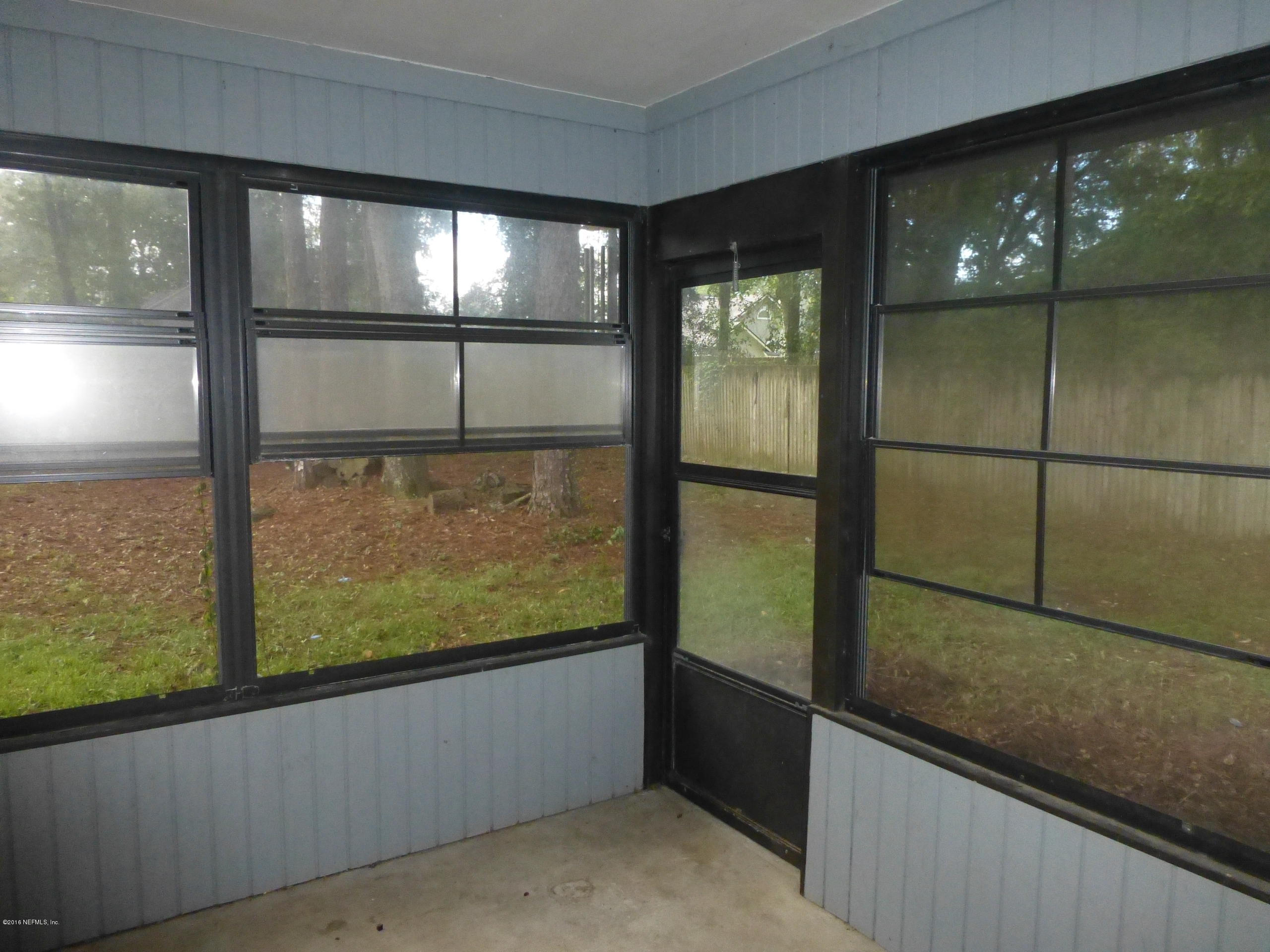 3668 Marbon Road Jacksonville, FL 32223 - Photo 24 of 27 Enclosed Florida Room