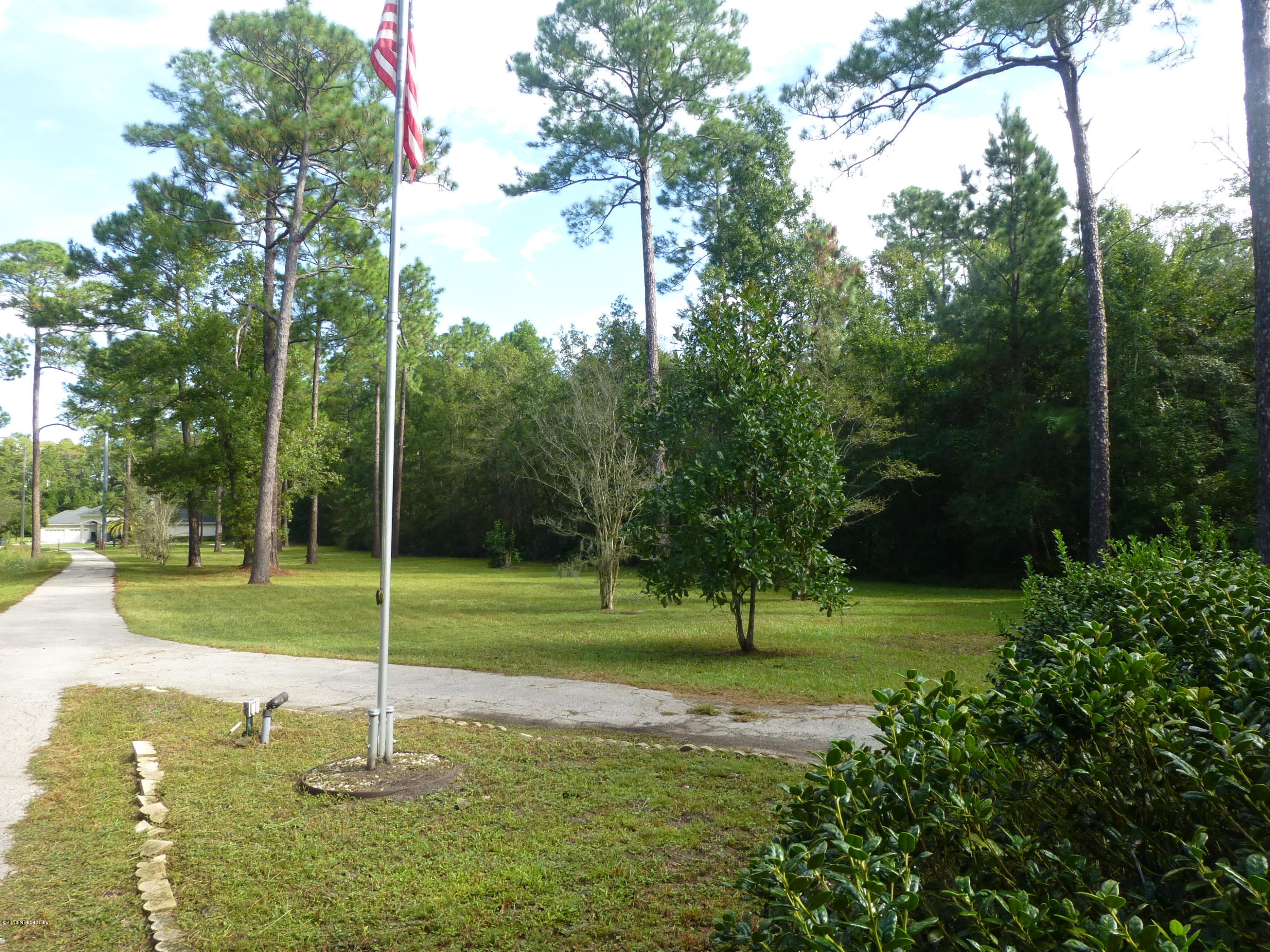 3668 Marbon Road Jacksonville, FL 32223 - Photo 3 of 27 Front Yard