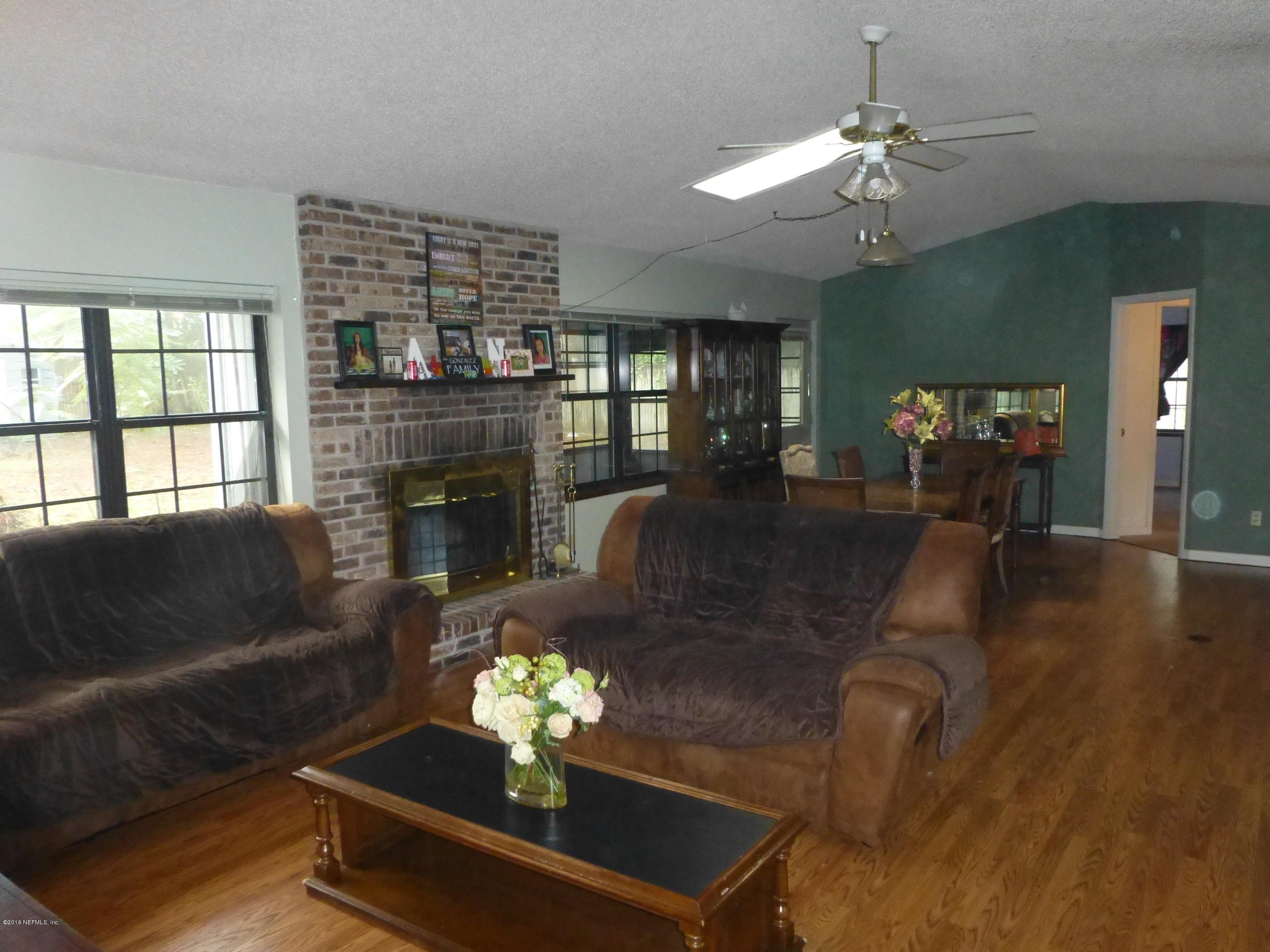 3668 Marbon Road Jacksonville, FL 32223 - Photo 8 of 27 Great Room