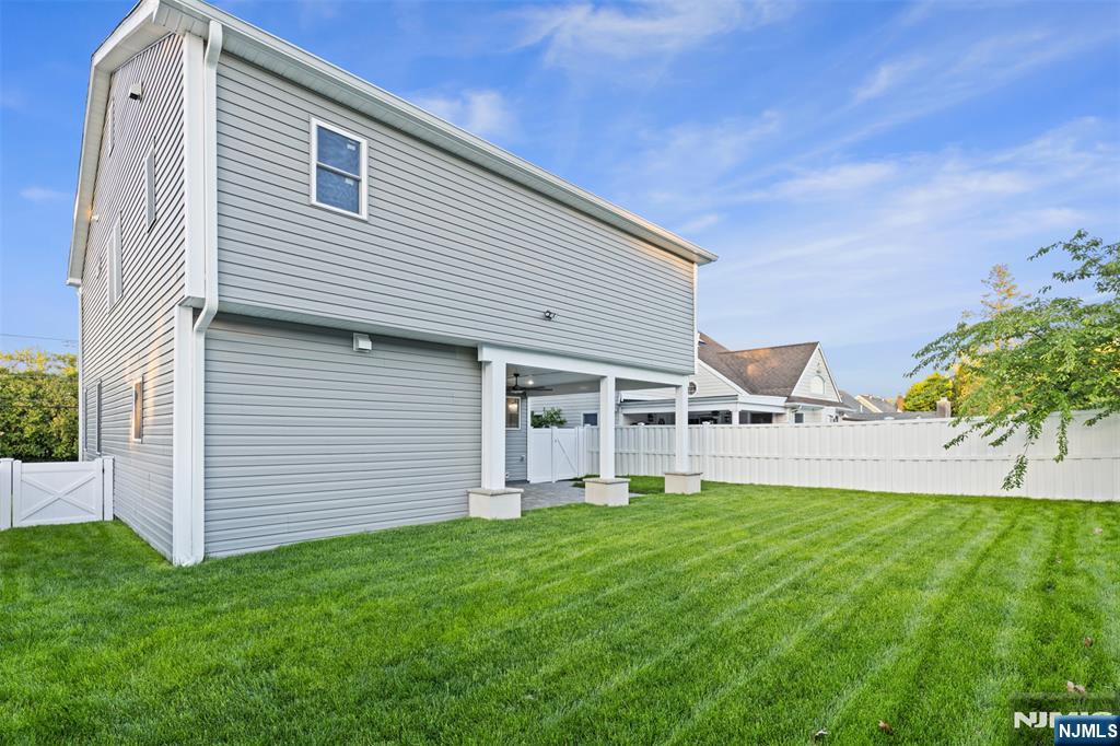 459 Washington Avenue Rutherford, NJ 07070 - Photo 12 of 39
