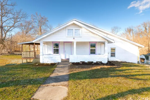 $250,000 | 715 25th Street, Bedford, IN 47421