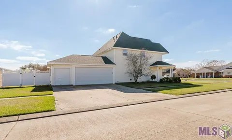 $378,000 | 1800 Bay Tree Street, Lutcher, LA 70071
