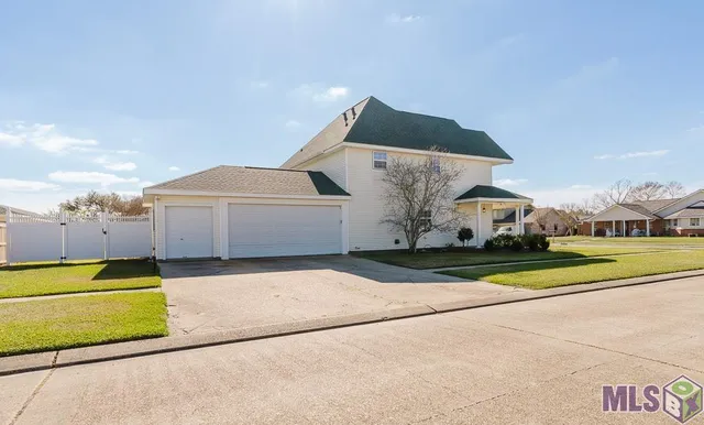 $378,000 | 1800 Bay Tree Street, Lutcher, LA 70071