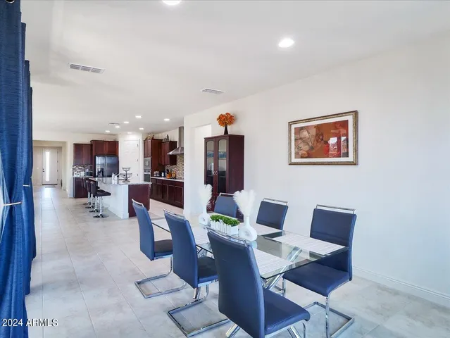 $2,900 | 5863 North 86th Lane, Glendale, AZ 85305