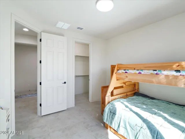 $2,900 | 5863 North 86th Lane, Glendale, AZ 85305