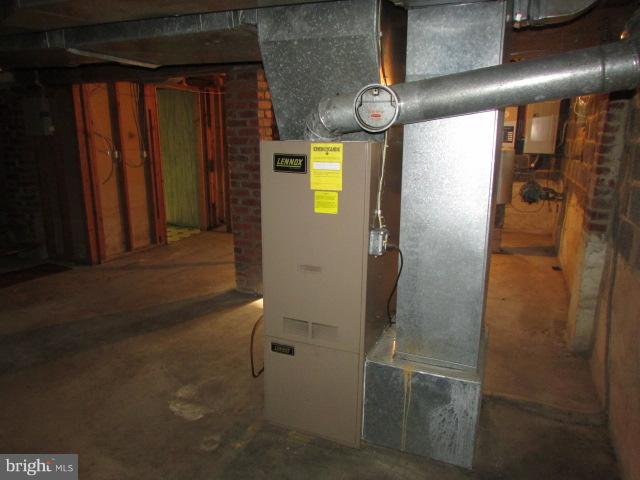 12210 Piscataway Road Clinton, MD 20735 - Photo 22 of 30 Basement