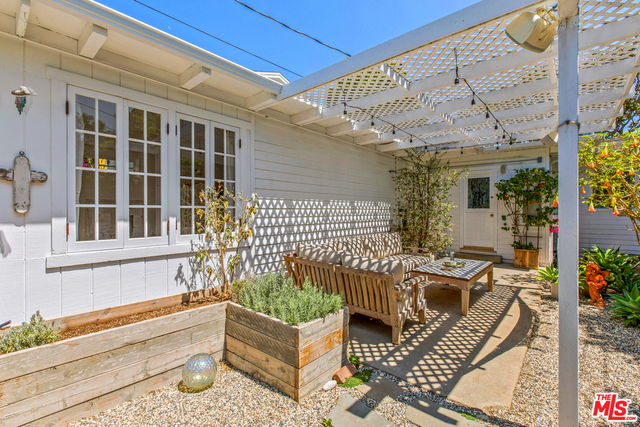 739 Superba Avenue Venice, CA 90291 - Photo 18 of 19