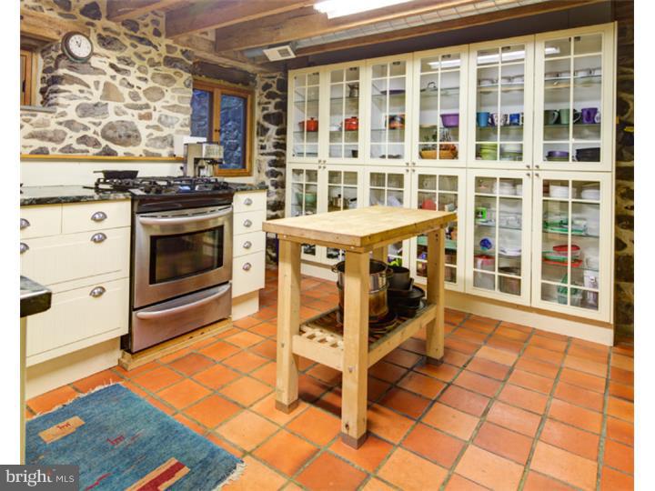 524 Sproul Road Villanova, PA 19085 - Photo 6 of 24 Kitchen