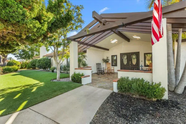 $1,199,000 | 419 Marlynn Court, Escondido, CA 92025