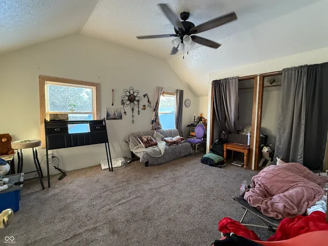 $260,000 | 6335 Zionsville Road, Indianapolis, IN 46268