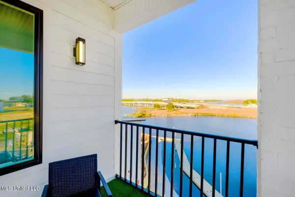 $393,500 | 1302 Magnolia Street, Unit 110, Gulfport, MS 39507