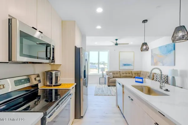 $393,500 | 1302 Magnolia Street, Unit 110, Gulfport, MS 39507