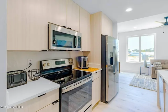 $393,500 | 1302 Magnolia Street, Unit 110, Gulfport, MS 39507